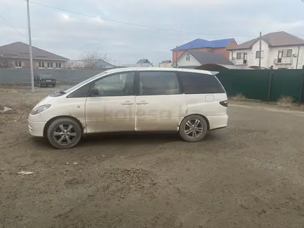 Toyota Estima 2000 года за 3 500 000 тг. в Атырау – фото 3