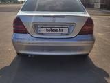 Mercedes-Benz C 180 2002 годаүшін3 700 000 тг. в Актобе – фото 5