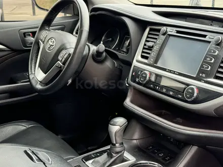 Toyota Highlander 2017 года за 20 500 000 тг. в Алматы – фото 11