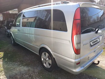 Mercedes-Benz Viano 2006 года за 6 200 000 тг. в Алматы – фото 4