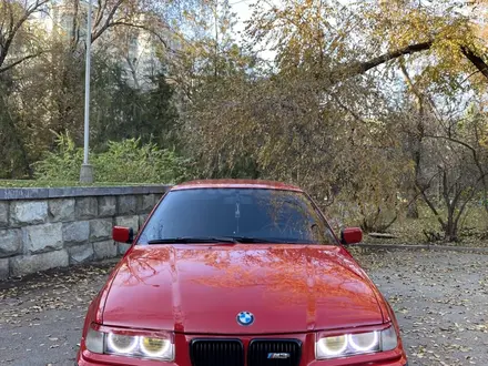 BMW 320 1991 года за 3 500 000 тг. в Алматы – фото 2