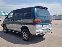 Mitsubishi Delica 1995 годаүшін3 200 000 тг. в Алматы