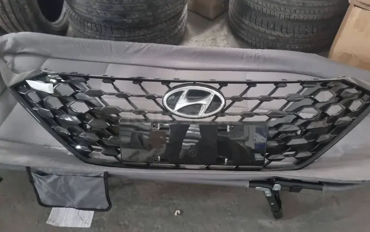 Hyundai Lafesta Решетка радиатора за 110 000 тг. в Костанай