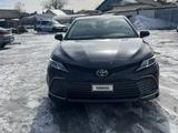 Toyota Camry 2022 года за 13 500 000 тг. в Караганда – фото 5