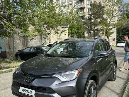 Toyota RAV4 2017 года за 8 500 000 тг. в Актау – фото 3