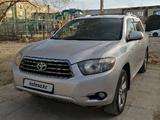 Toyota Highlander 2009 года за 10 500 000 тг. в Жанаозен