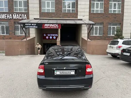 ВАЗ (Lada) Priora 2172 2008 года за 750 000 тг. в Астана – фото 5