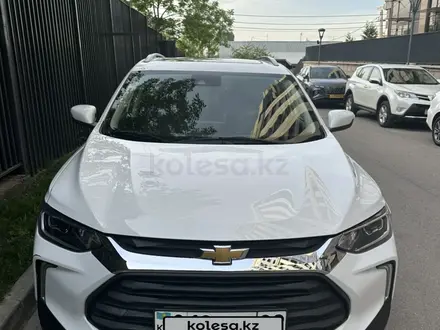 Chevrolet Tracker 2024 года за 8 400 000 тг. в Алматы – фото 2