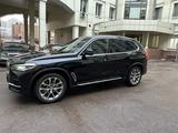 BMW X5 2022 года за 37 000 000 тг. в Астана – фото 3