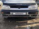 Volkswagen Golf 1993 годаүшін1 800 000 тг. в Караганда