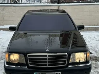 Mercedes-Benz S 320