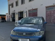 Toyota Avalon, 2004