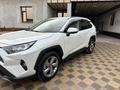 Toyota RAV4 2020 года за 17 000 000 тг. в Туркестан – фото 3