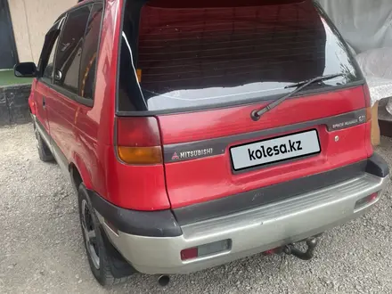 Mitsubishi Space Runner 1995 года за 1 300 000 тг. в Алматы – фото 3
