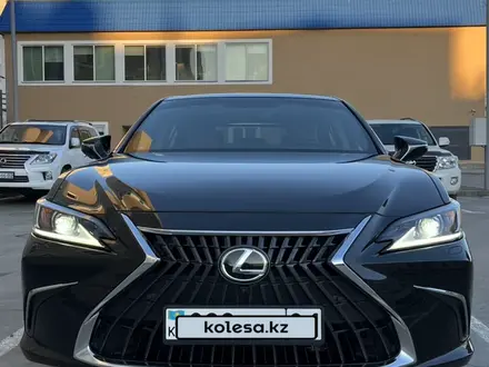Lexus ES 250 2021 года за 25 750 000 тг. в Атырау