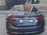 Hyundai Accent 2022 года за 7 500 000 тг. в Жезказган – фото 3