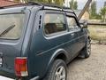 ВАЗ (Lada) Lada 2121 2004 годаүшін1 400 000 тг. в Сарыкемер