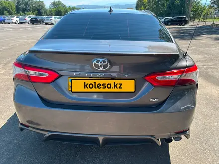 Toyota Camry 2020 года за 9 568 000 тг. в Алматы – фото 5
