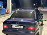 Mercedes-Benz E 320 1995 годаүшін3 500 000 тг. в Жезказган – фото 4