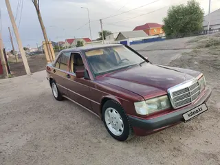 Mercedes-Benz 190