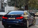 BMW 530 2018 года за 18 900 000 тг. в Алматы – фото 2
