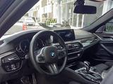 BMW 530 2018 года за 18 900 000 тг. в Алматы – фото 5