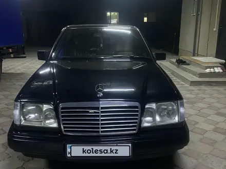 Mercedes-Benz E 280 1995 года за 2 300 000 тг. в Алматы – фото 3