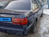 Volkswagen Passat 1995 годаfor900 000 тг. в Семей