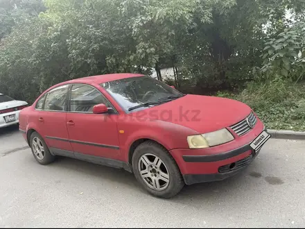 Volkswagen Passat 1998 года за 1 950 000 тг. в Усть-Каменогорск – фото 2