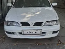 Nissan Primera, 1998