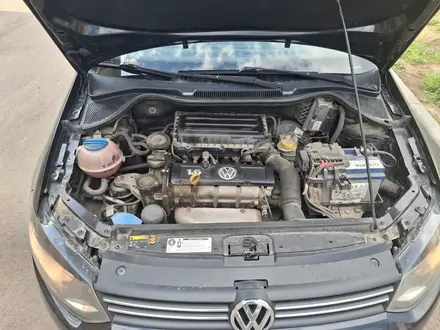 Volkswagen Polo 2014 года за 4 400 000 тг. в Петропавловск – фото 4