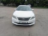 Toyota Camry 2013 годаүшін10 500 000 тг. в Семей – фото 2