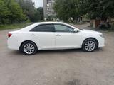 Toyota Camry 2013 годаүшін10 500 000 тг. в Семей – фото 4