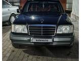 Mercedes-Benz E 220 1994 годаfor3 200 000 тг. в Кызылорда