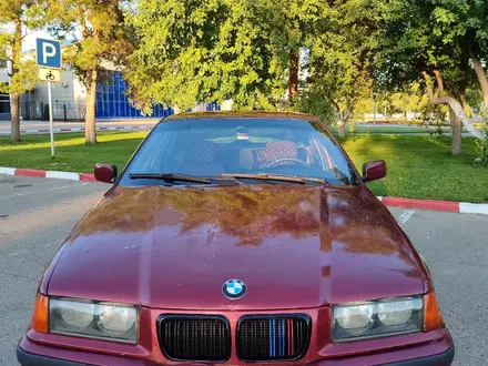 BMW 320 1993 года за 1 000 000 тг. в Усть-Каменогорск