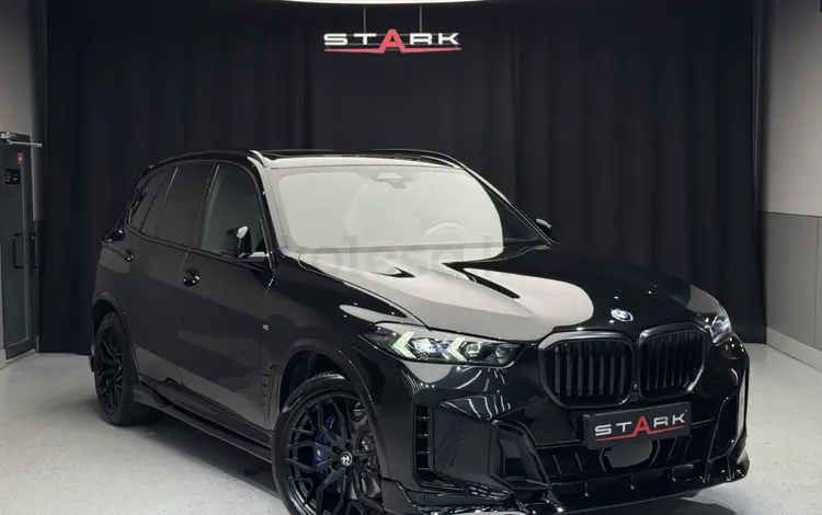 BMW X5 2024 года за 68 000 000 тг. в Астана