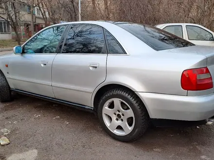 Audi A4 1996 года за 2 300 000 тг. в Алматы – фото 7