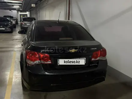 Chevrolet Cruze 2014 года за 2 900 000 тг. в Астана – фото 3