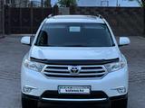 Toyota Highlander 2013 года за 18 200 000 тг. в Алматы