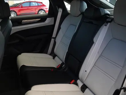 Porsche Cayenne V6 2025 года за 90 038 900 тг. в Астана – фото 12