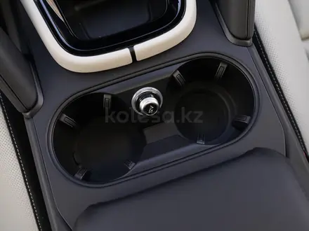 Porsche Cayenne V6 2025 года за 90 038 900 тг. в Астана – фото 22