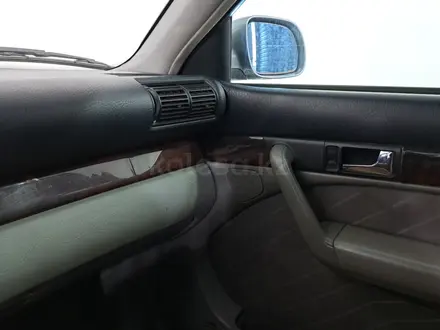 Audi A6 1995 года за 1 590 000 тг. в Астана – фото 24