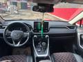 Toyota RAV4 2021 года за 18 100 000 тг. в Актобе – фото 4