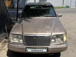 Mercedes-Benz E 280