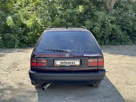 Volkswagen Passat 1993 года за 1 500 000 тг. в Усть-Каменогорск – фото 5