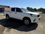 Toyota Hilux 2019 годаfor14 999 999 тг. в Актау – фото 2