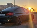 BMW 318 2017 года за 12 000 000 тг. в Астана – фото 4