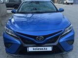 Toyota Camry 2019 года за 11 000 000 тг. в Атырау – фото 3