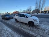 Hyundai Accent 2014 года за 3 500 000 тг. в Астана – фото 2