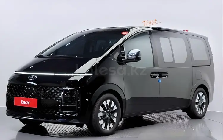 Hyundai Staria 2023 года за 30 000 000 тг. в Алматы